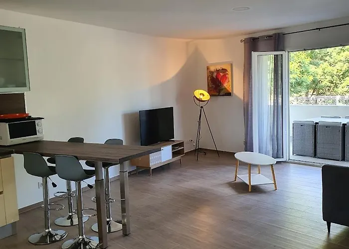 Oliviaaxelle * Venzolasca